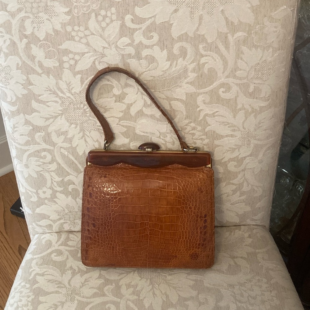 Bakelite & Reptile! C 1940 As Seen